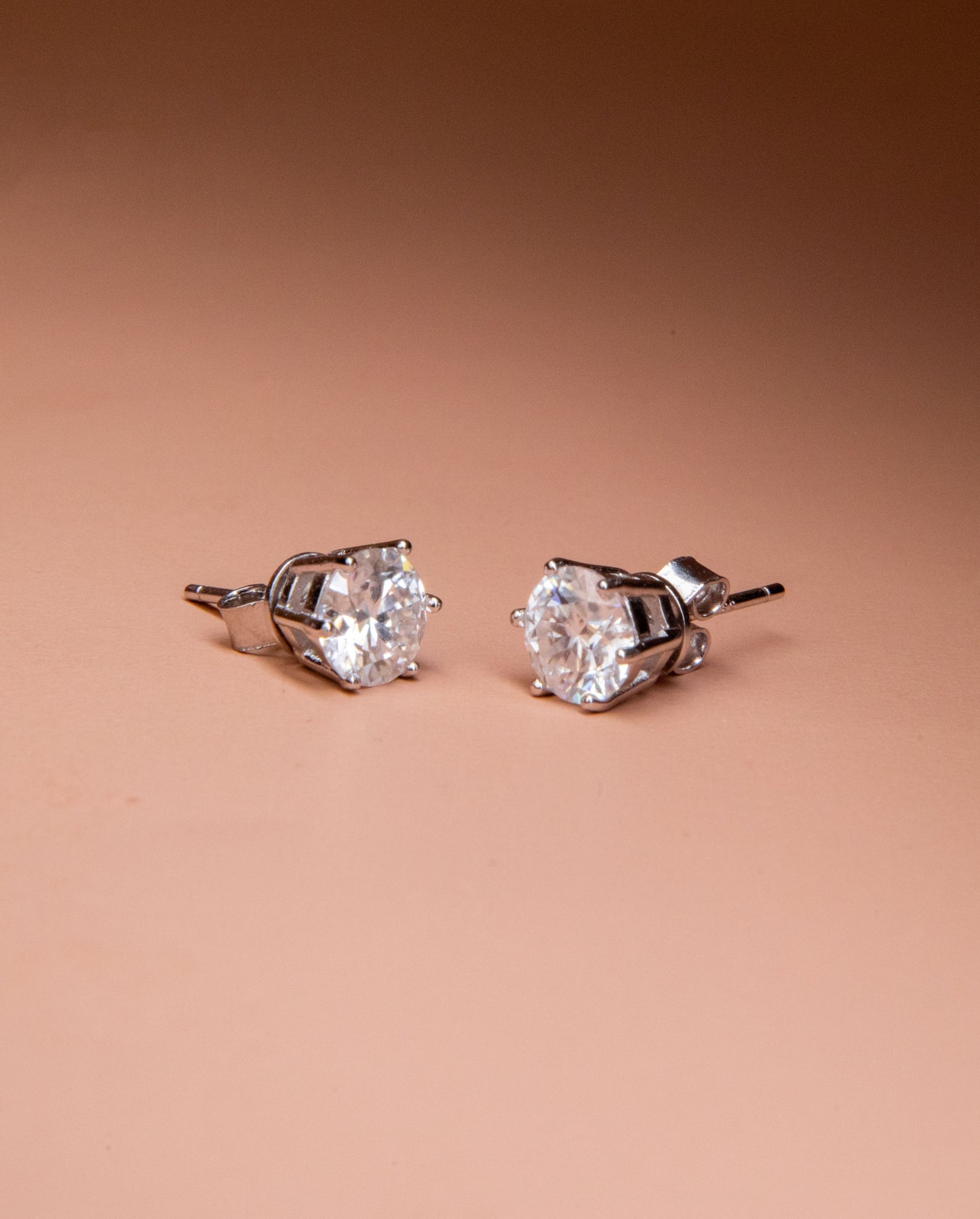 Staple Studs